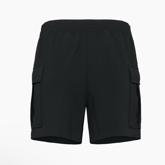 ARITZIA Wilfred Highlight Cargo Short XS Black Shorts New NWT - Picture 3 of 12
